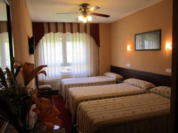Hotel Bahia กิฮอน ภายนอก รูปภาพ